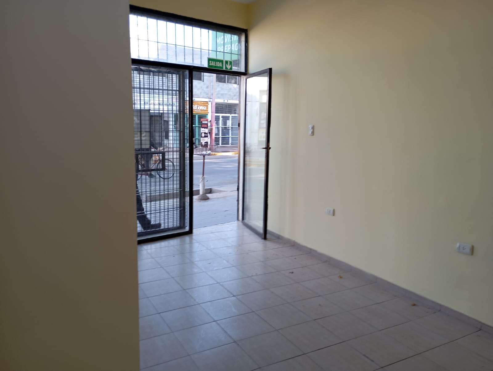 Local Comercial Ubicadisimo - Imagen 5