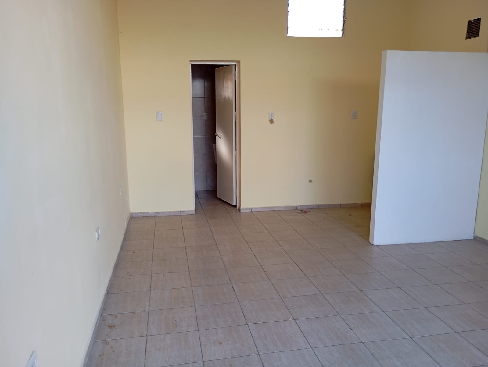 Local Comercial Ubicadisimo - Imagen 3