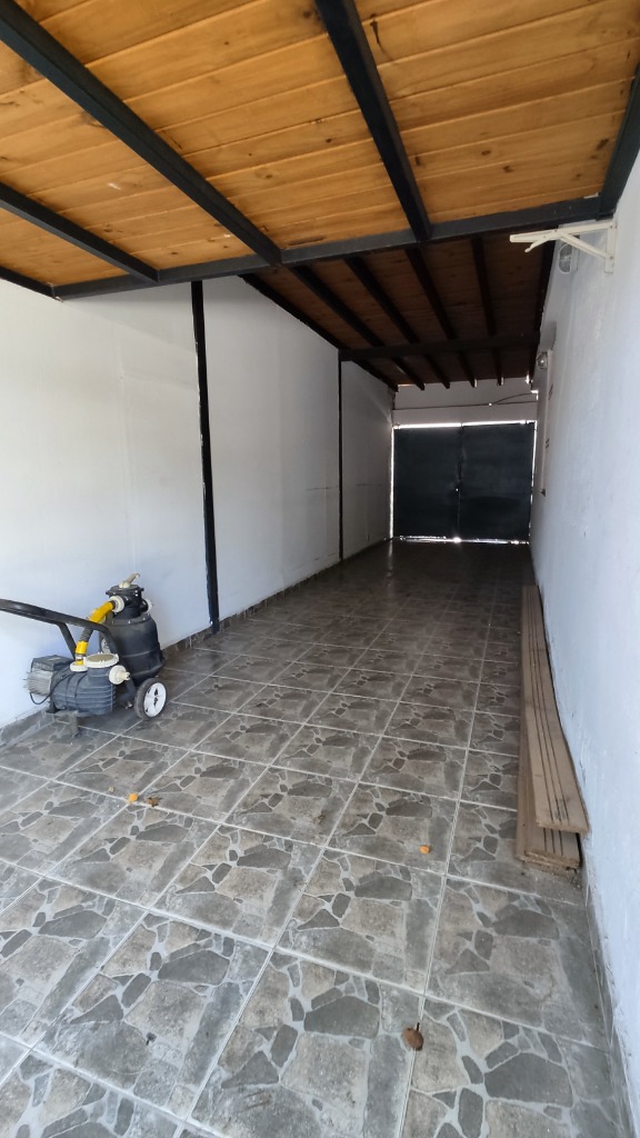 Casa con Pileta - Imagen 9