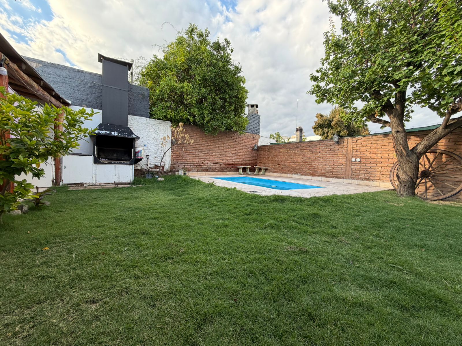 Casa con Pileta - Imagen 2