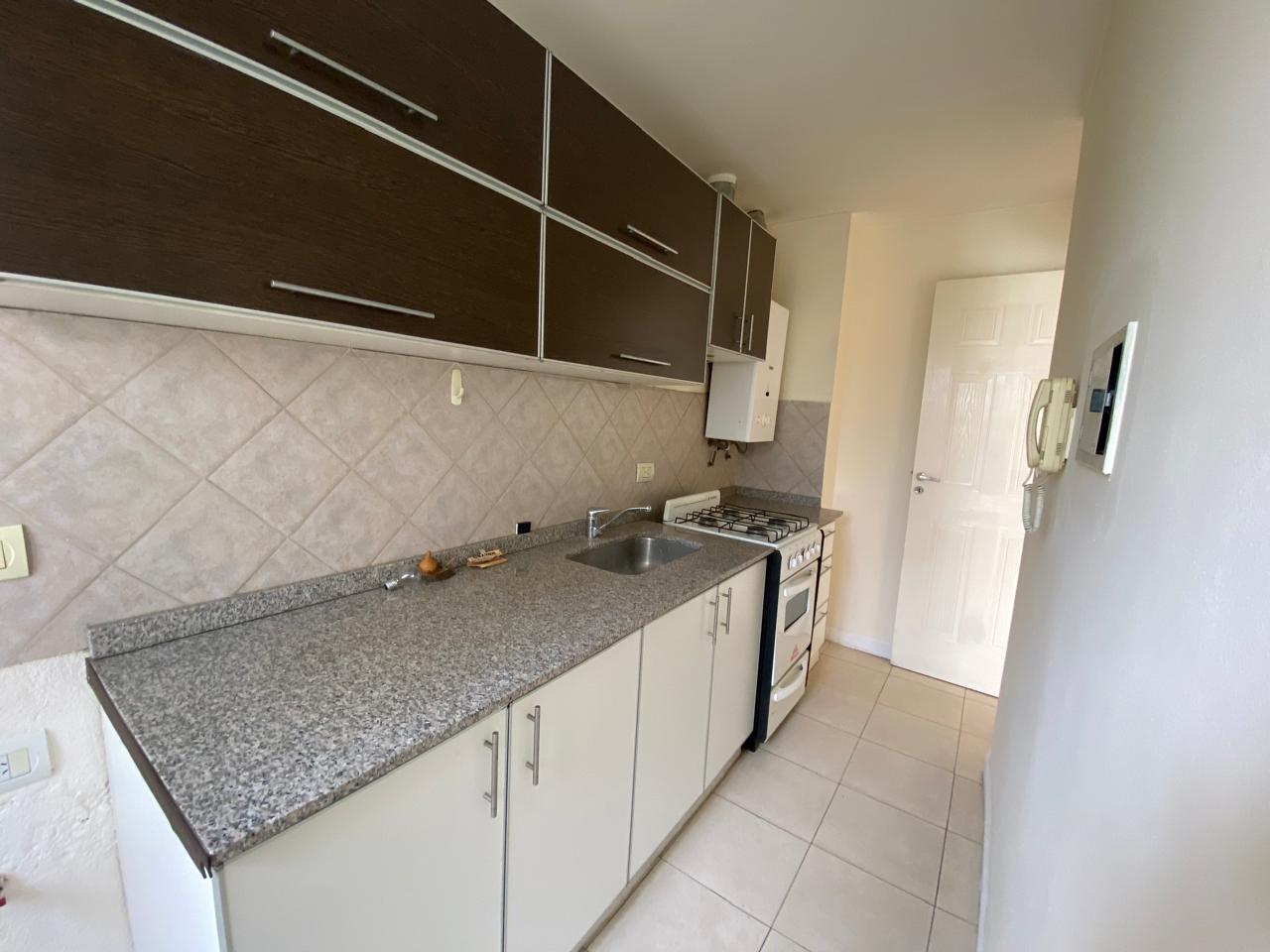 Departamento en pleno Bombal sur