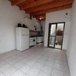 Excelente departamento adyacente Plaza Godoy Cruz - Imagen 3