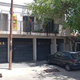 Excelente departamento adyacente Plaza Godoy Cruz - Imagen 8