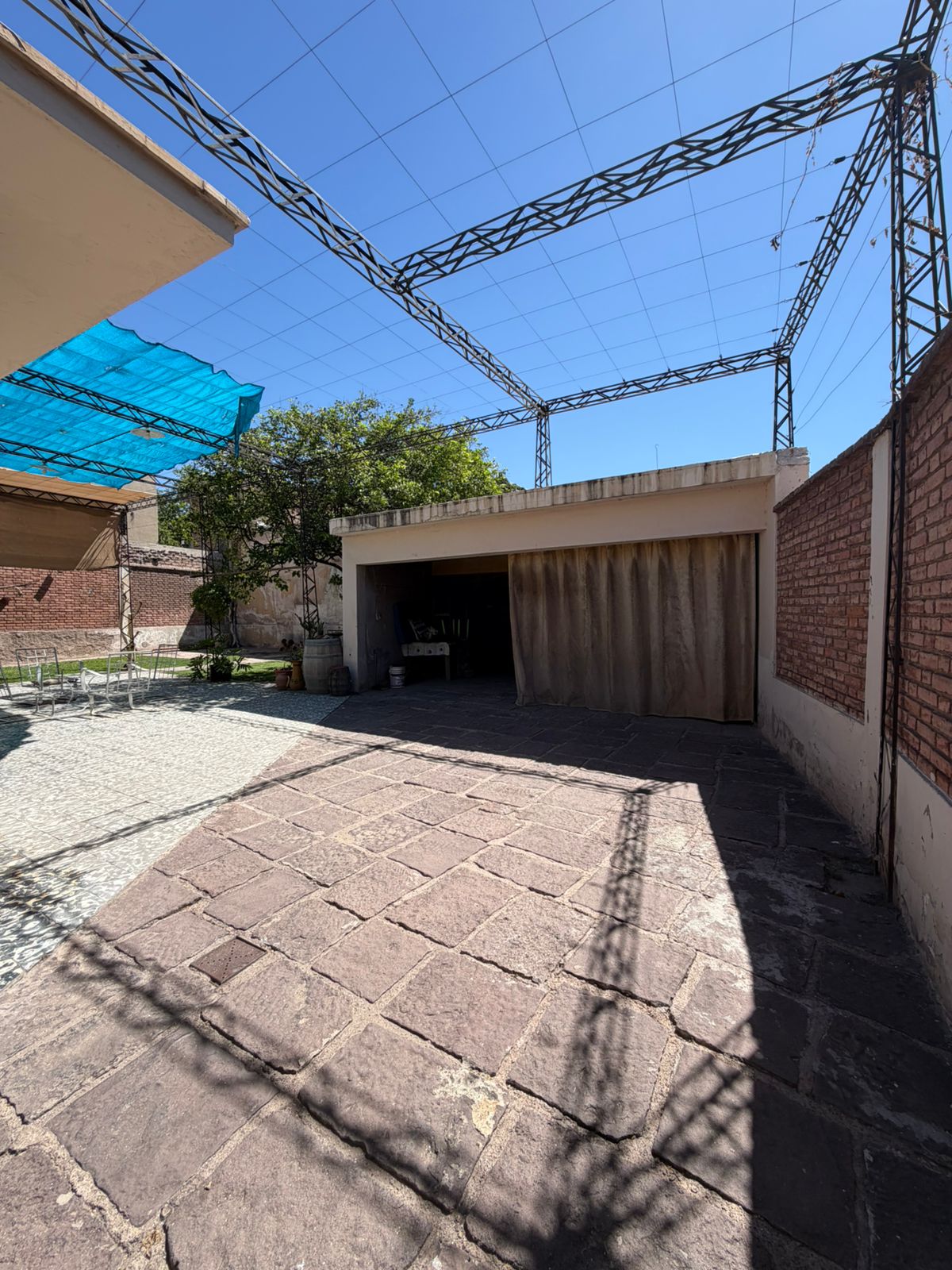 Excelente propiedad Adyacente Casino de Mendoza - Imagen 5