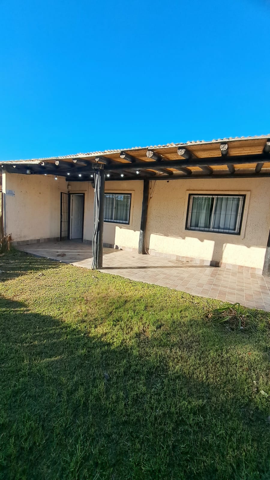 HERMOSA CASA EN ALQUILER ZONA CHACRAS - Imagen 4