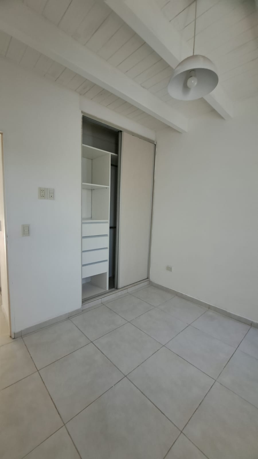 Precioso departamento en alquiler B°Sanidad - Imagen 4