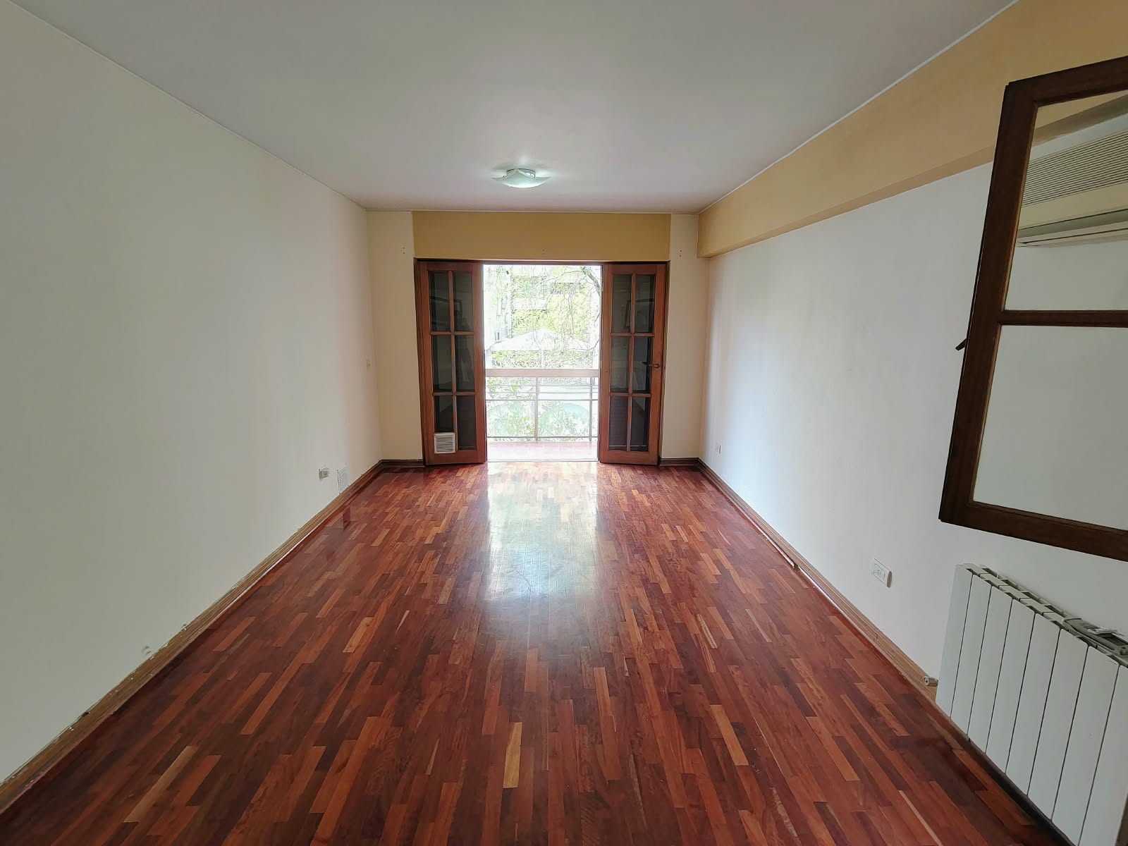 Hermoso y ubicadísimo departamento en alquiler - Imagen 8