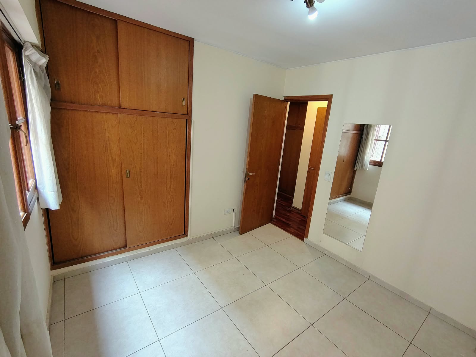 Hermoso y ubicadísimo departamento en alquiler - Imagen 9