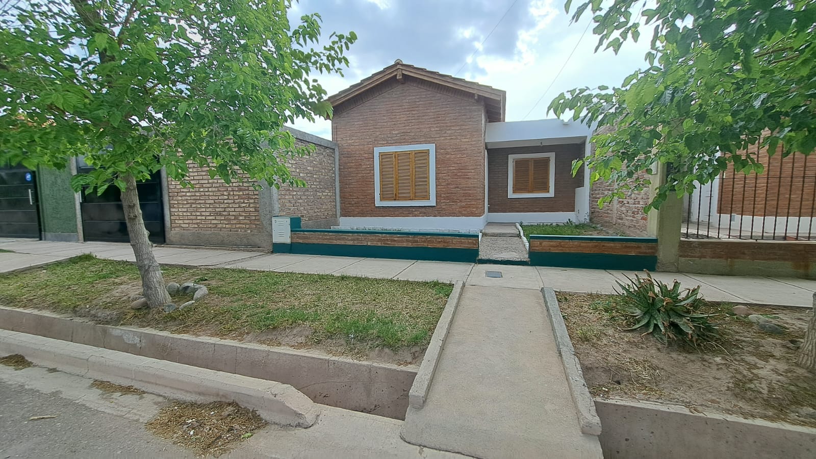 Cómoda y funcional casa en alquiler - Imagen 2